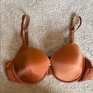 Auden T-Shirt Bra in Burnt Orange